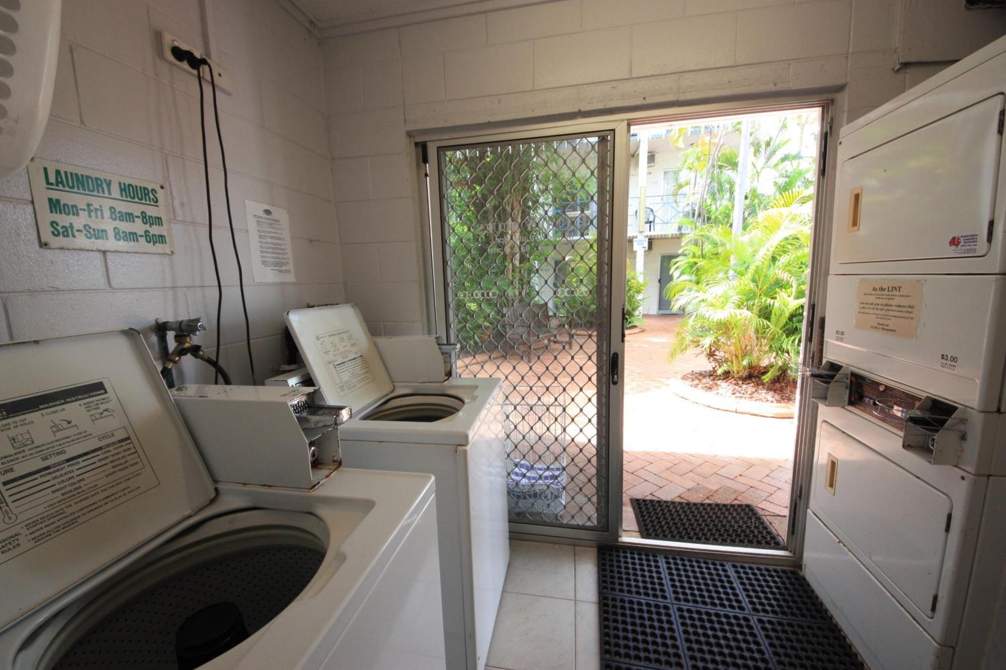 Coconut Grove Holiday Apartments Darwin Kültér fotó