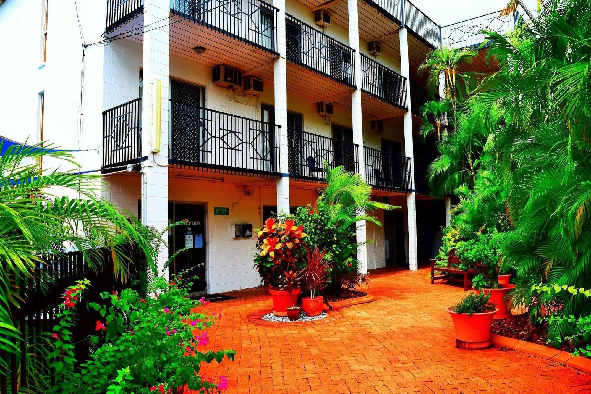 Coconut Grove Holiday Apartments Darwin Kültér fotó